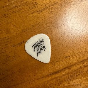 Jimmie Allen guitar pick